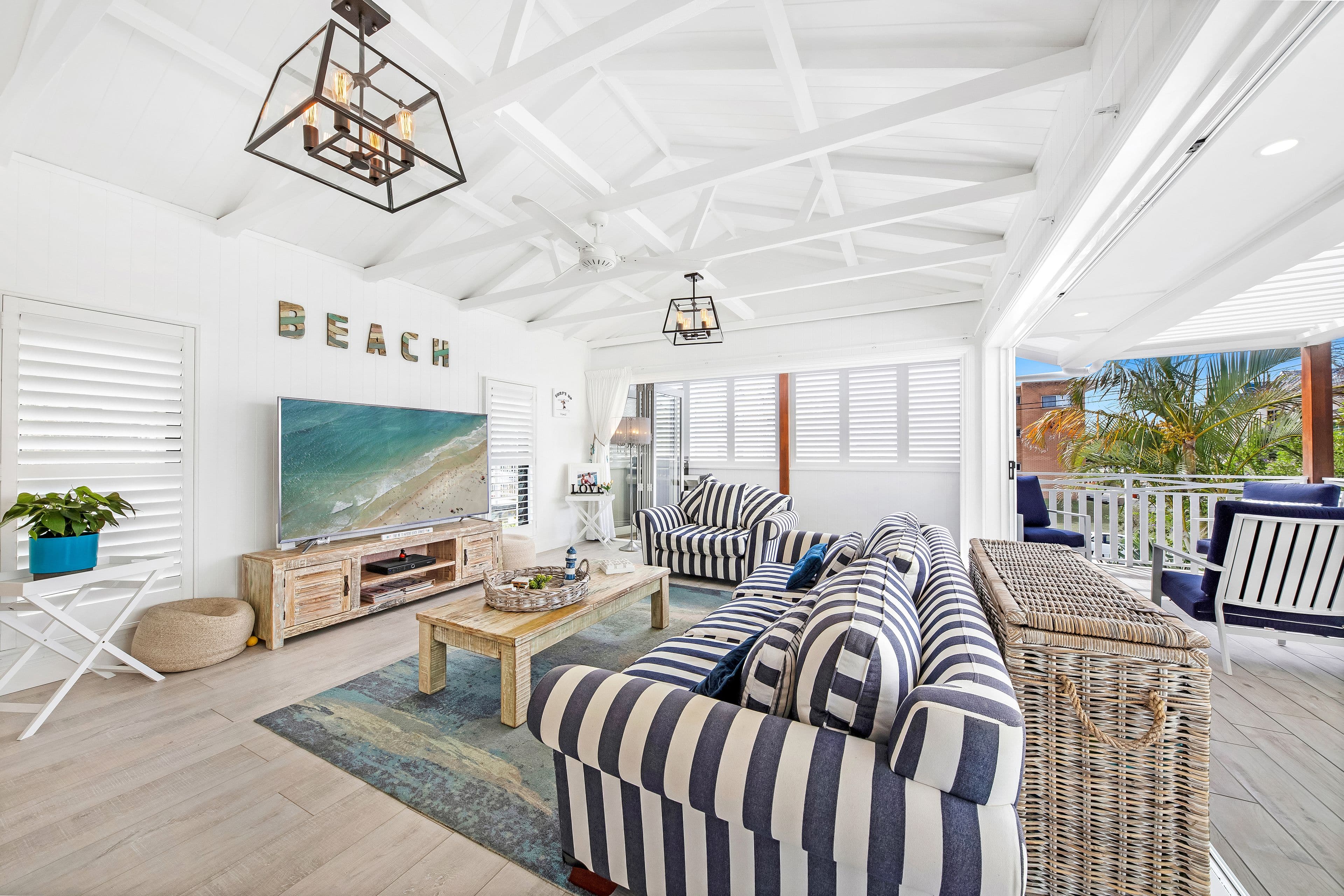 8 Fourth Avenue, Palm Beach QLD 4221, Palm Beach - Thumbnail 6