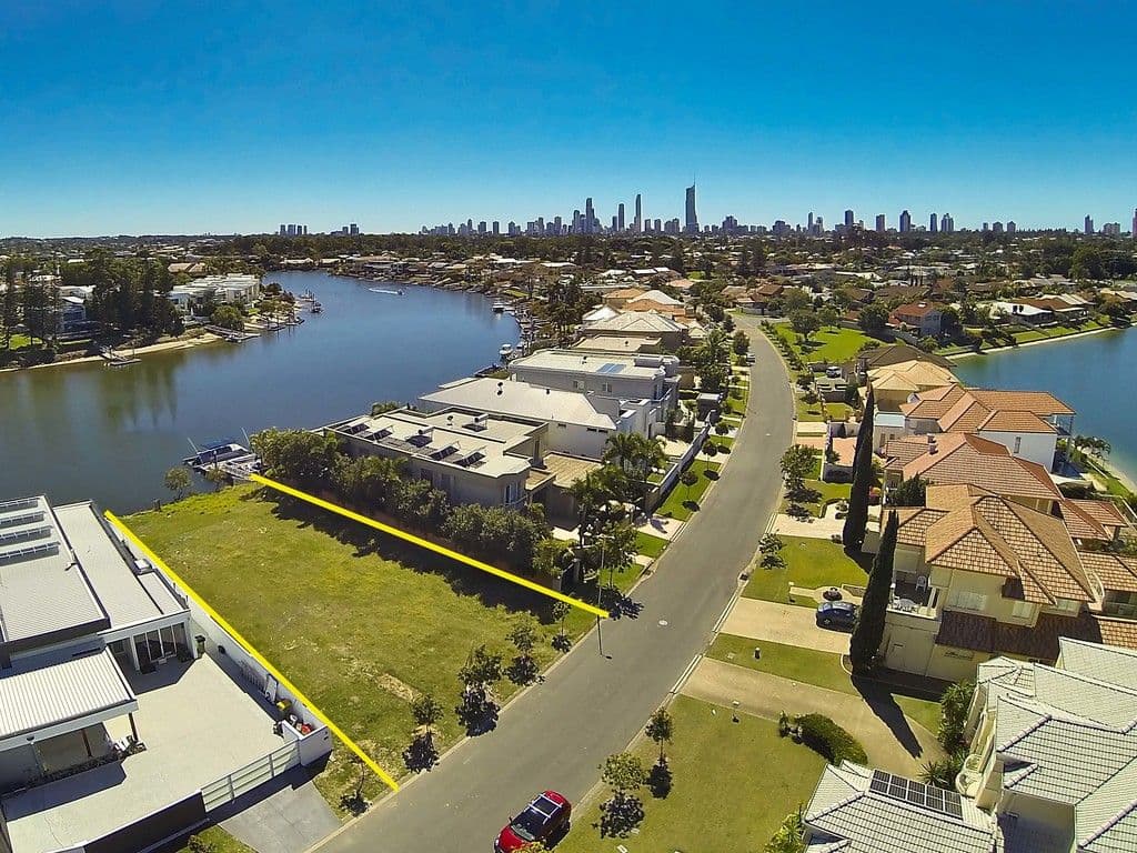 21 Ipsley Drive, Broadbeach Waters QLD 4218, Broadbeach Waters - Image 1