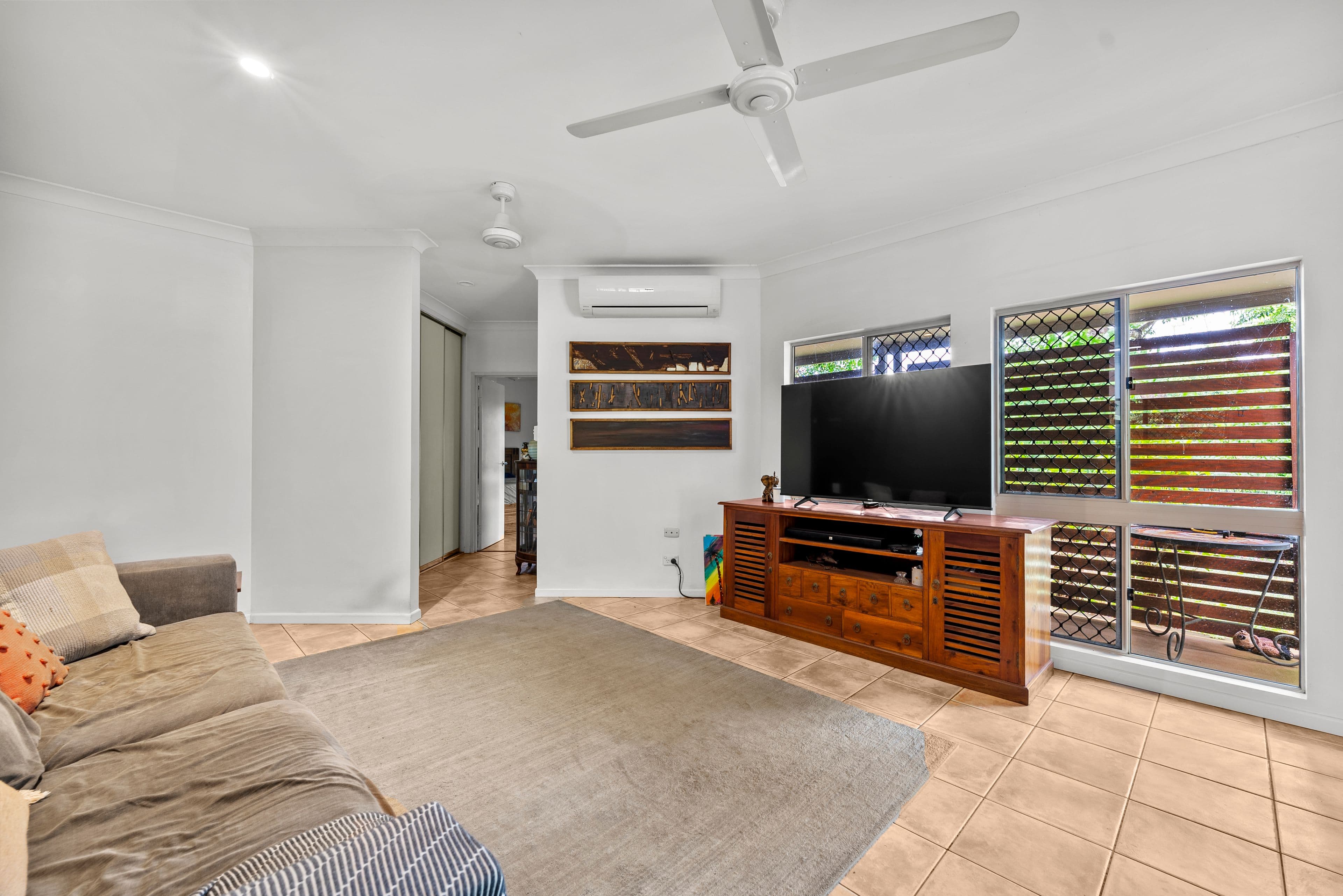 2 Zebrina Street, Redlynch QLD 4870, Redlynch - Thumbnail 6