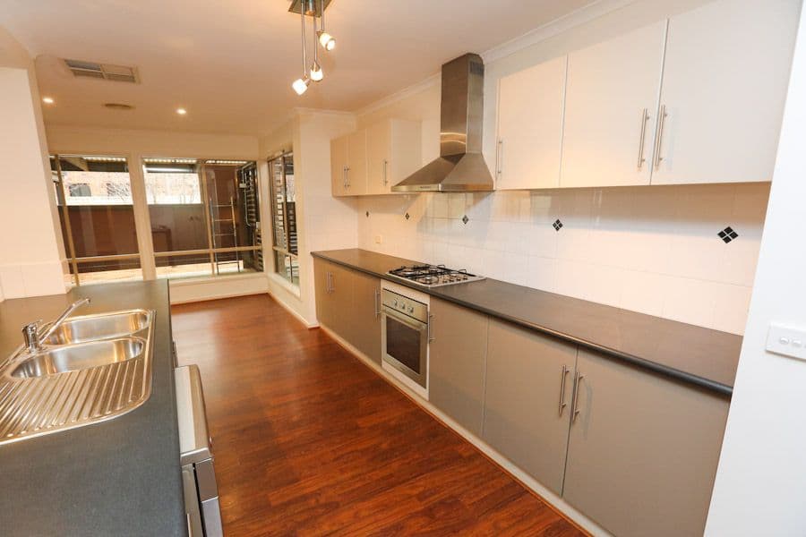 24 Kane Drive, MILDURA VIC 3500, Mildura - Thumbnail 2