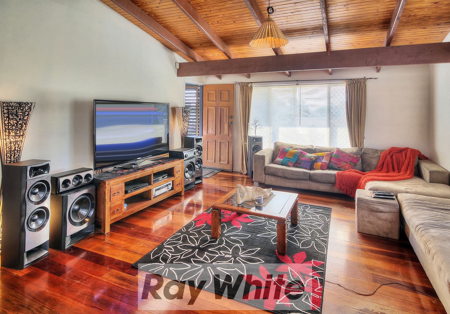152 Aquarius Drive, Kingston QLD 4114, Kingston - Thumbnail 3