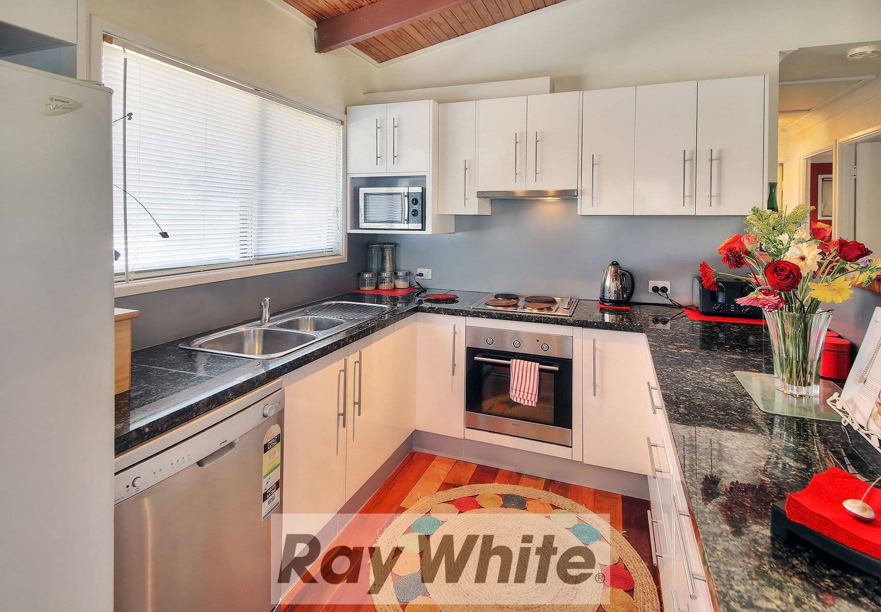 152 Aquarius Drive, Kingston QLD 4114, Kingston - Thumbnail 5