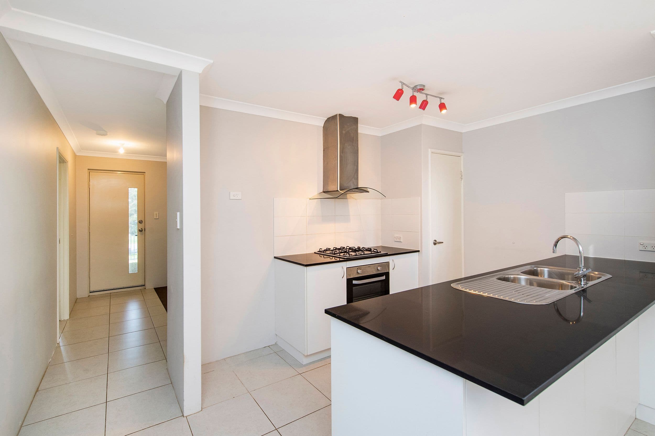 16 Kingsdale Lane, Baldivis WA 6171, Baldivis - Thumbnail 2