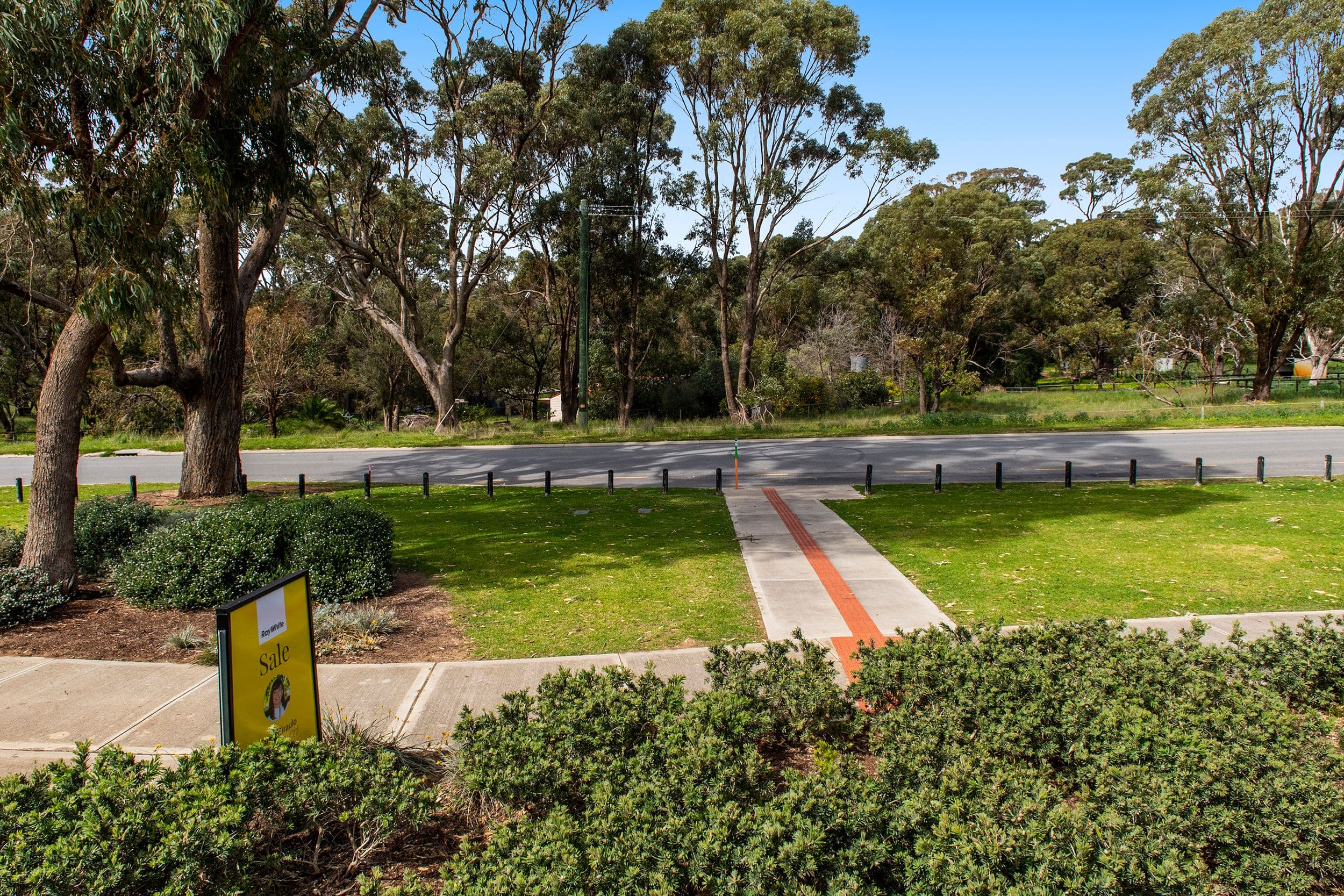 16 Kingsdale Lane, Baldivis WA 6171, Baldivis - Thumbnail 3