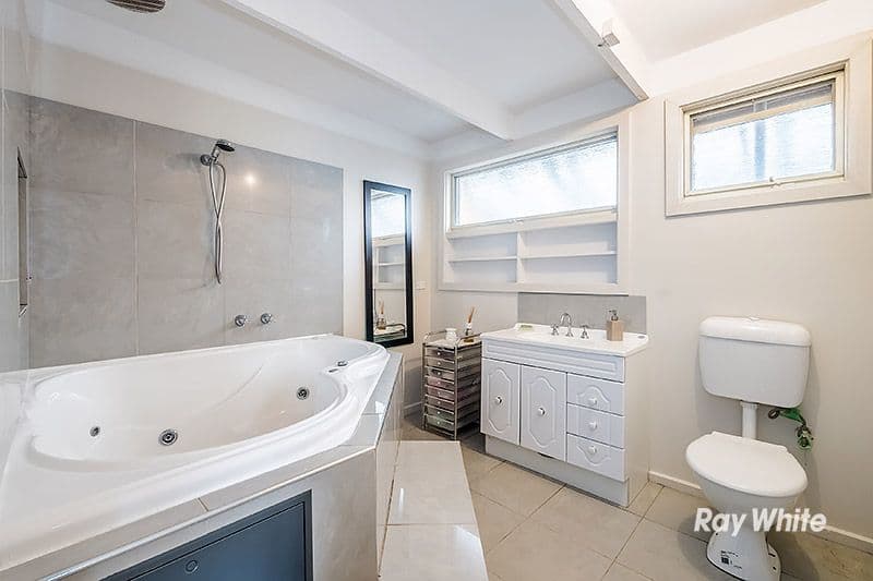 42 Circle Drive North, Cranbourne VIC 3977, Cranbourne - Thumbnail 7