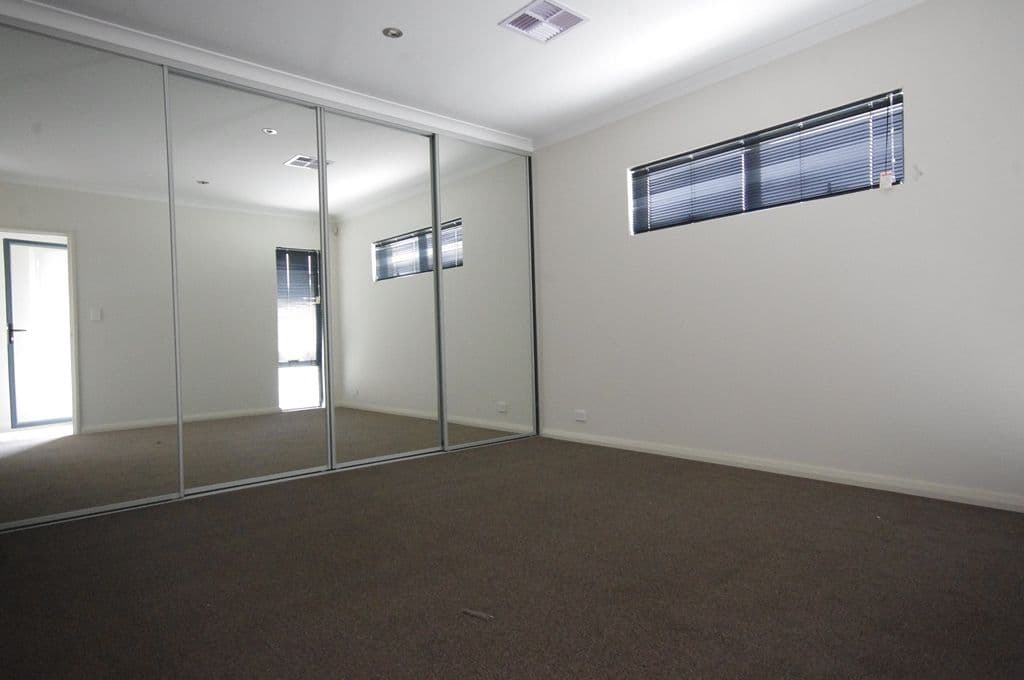 6b Welburn Street, Nollamara WA 6061, Nollamara - Thumbnail 3