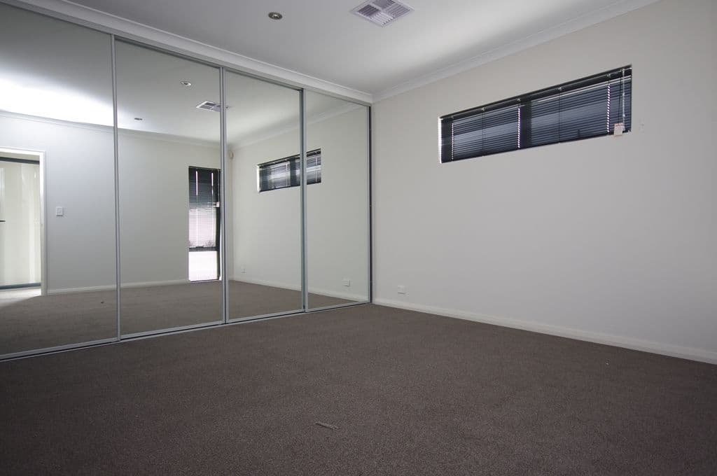 6b Welburn Street, Nollamara WA 6061, Nollamara - Thumbnail 6