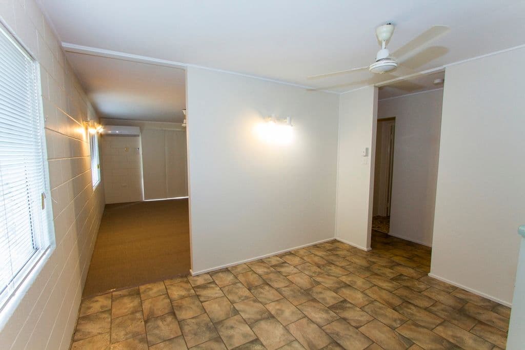10 Chauncy Crescent, DOUGLAS QLD 4814, Douglas - Thumbnail 2