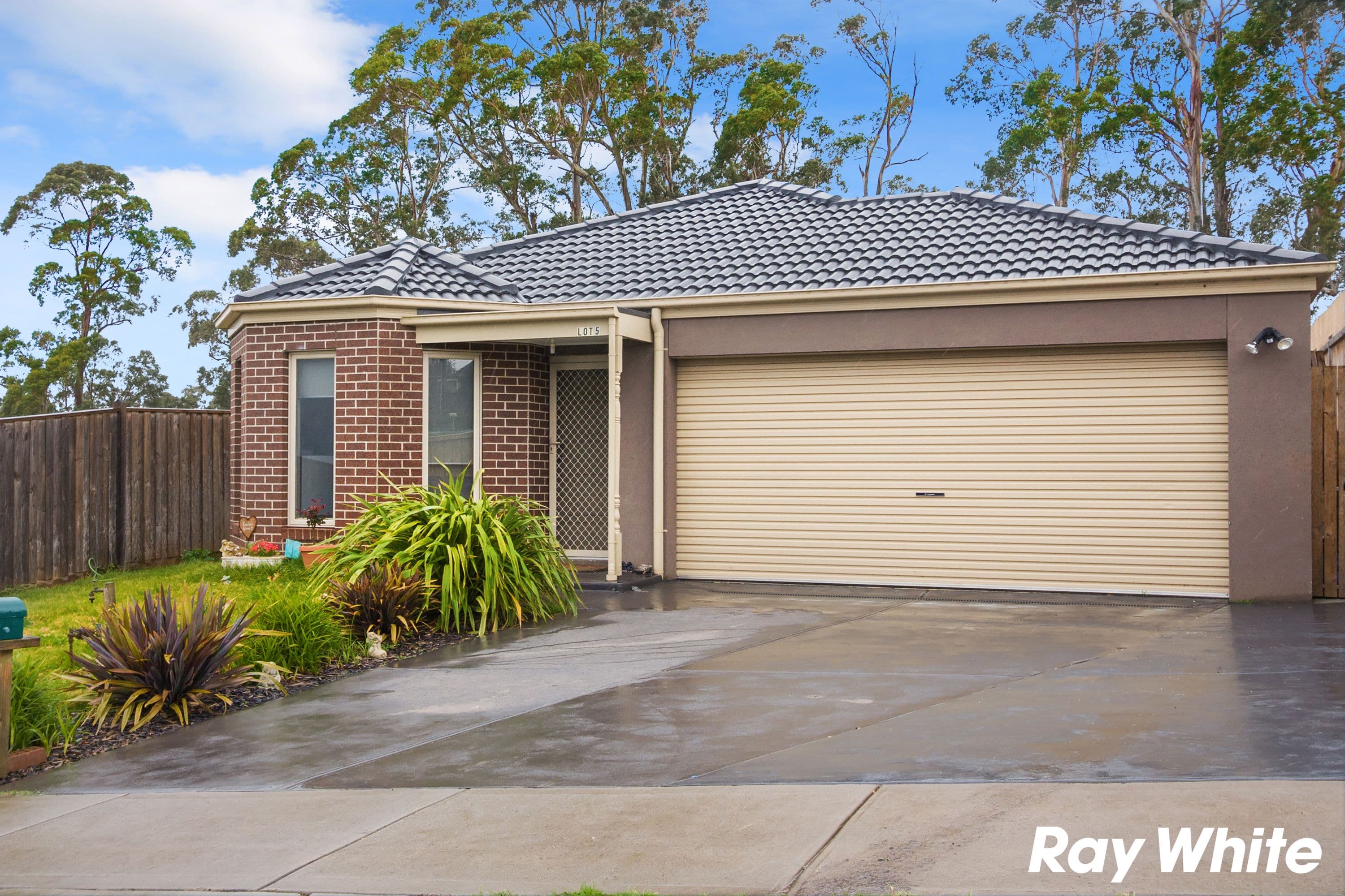 63 Monica Drive, Drouin VIC 3818, Drouin - Image 1