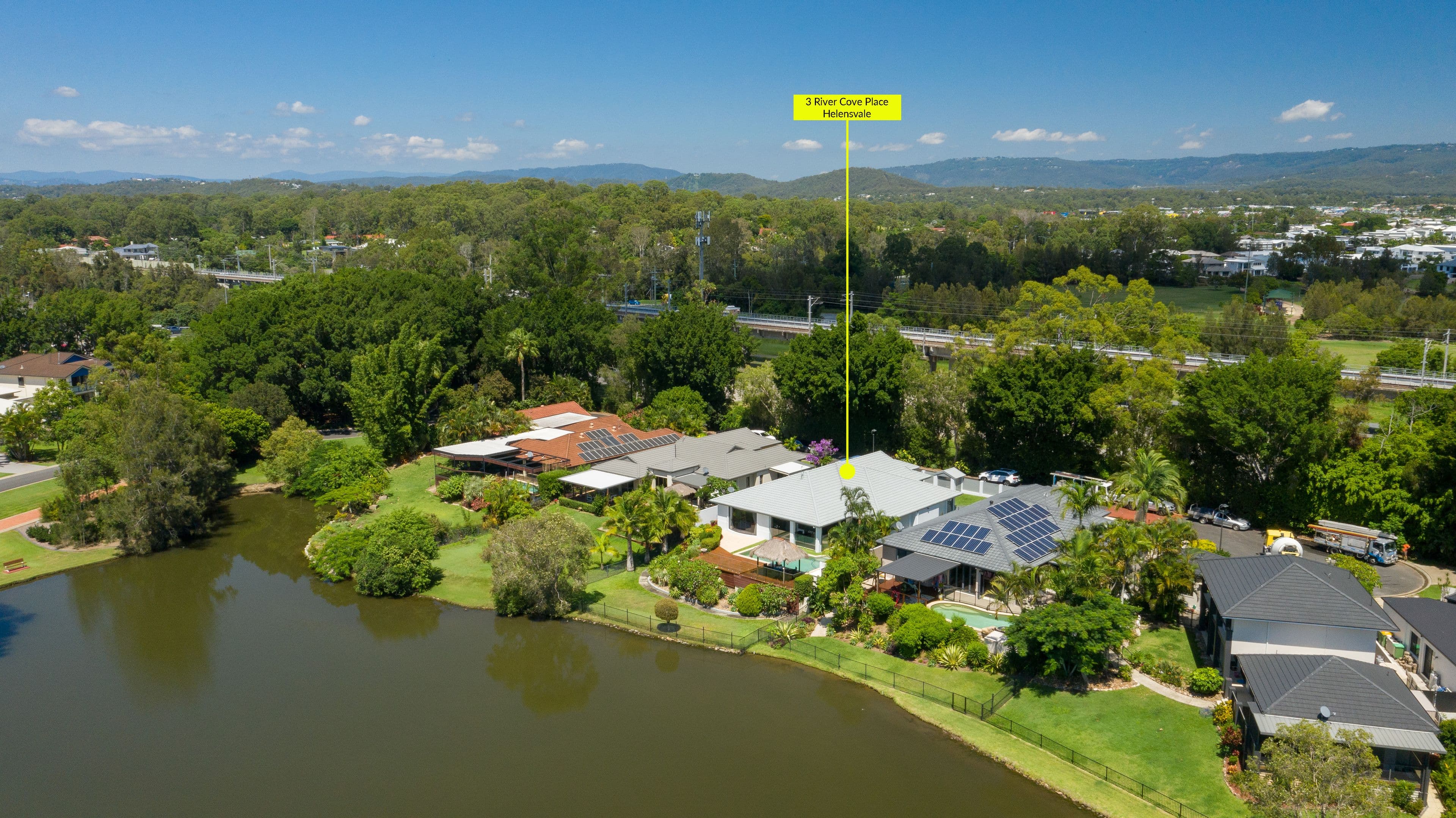 3 River Cove Place, Helensvale QLD 4212, Helensvale - Thumbnail 7