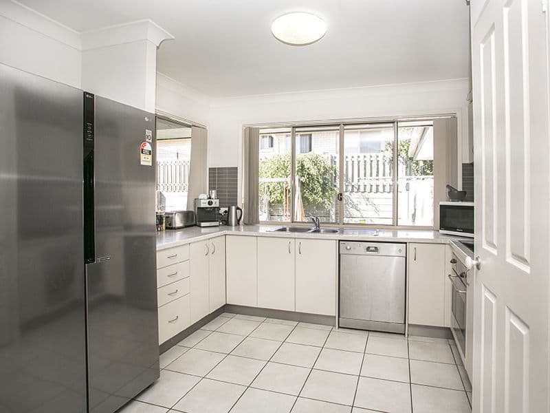 15 Hillary Drive, Warner QLD 4500, Warner - Thumbnail 2