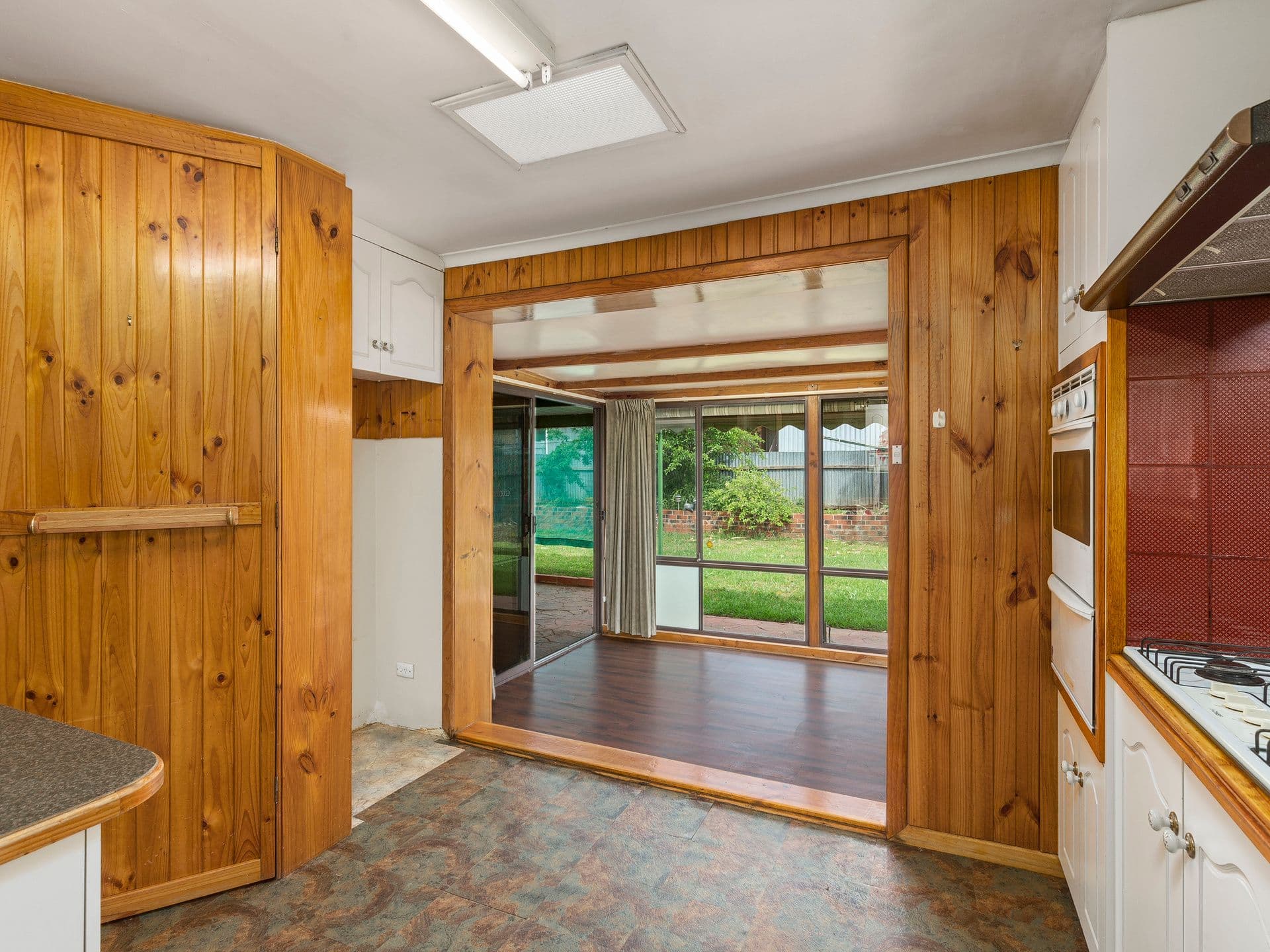 15 Loman Street, Morphett Vale SA 5162, Morphett Vale - Thumbnail 8