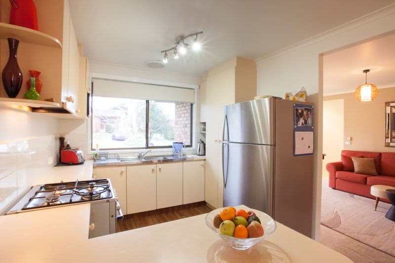 8 Prospect Hill Crescent, DANDENONG NORTH VIC 3175, Dandenong North - Thumbnail 2