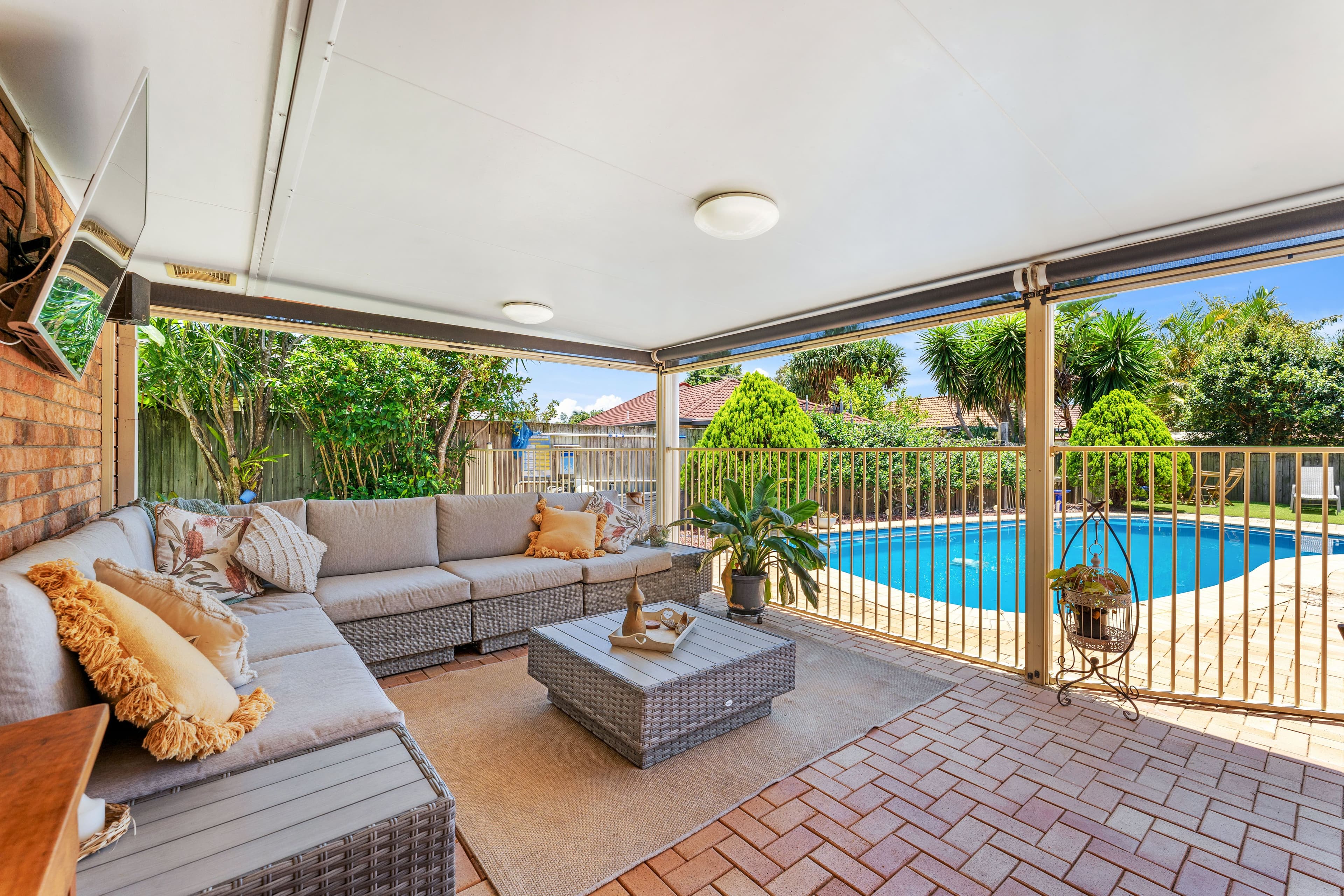 4 Central Street, Forest Lake QLD 4078, Forest Lake - Thumbnail 3
