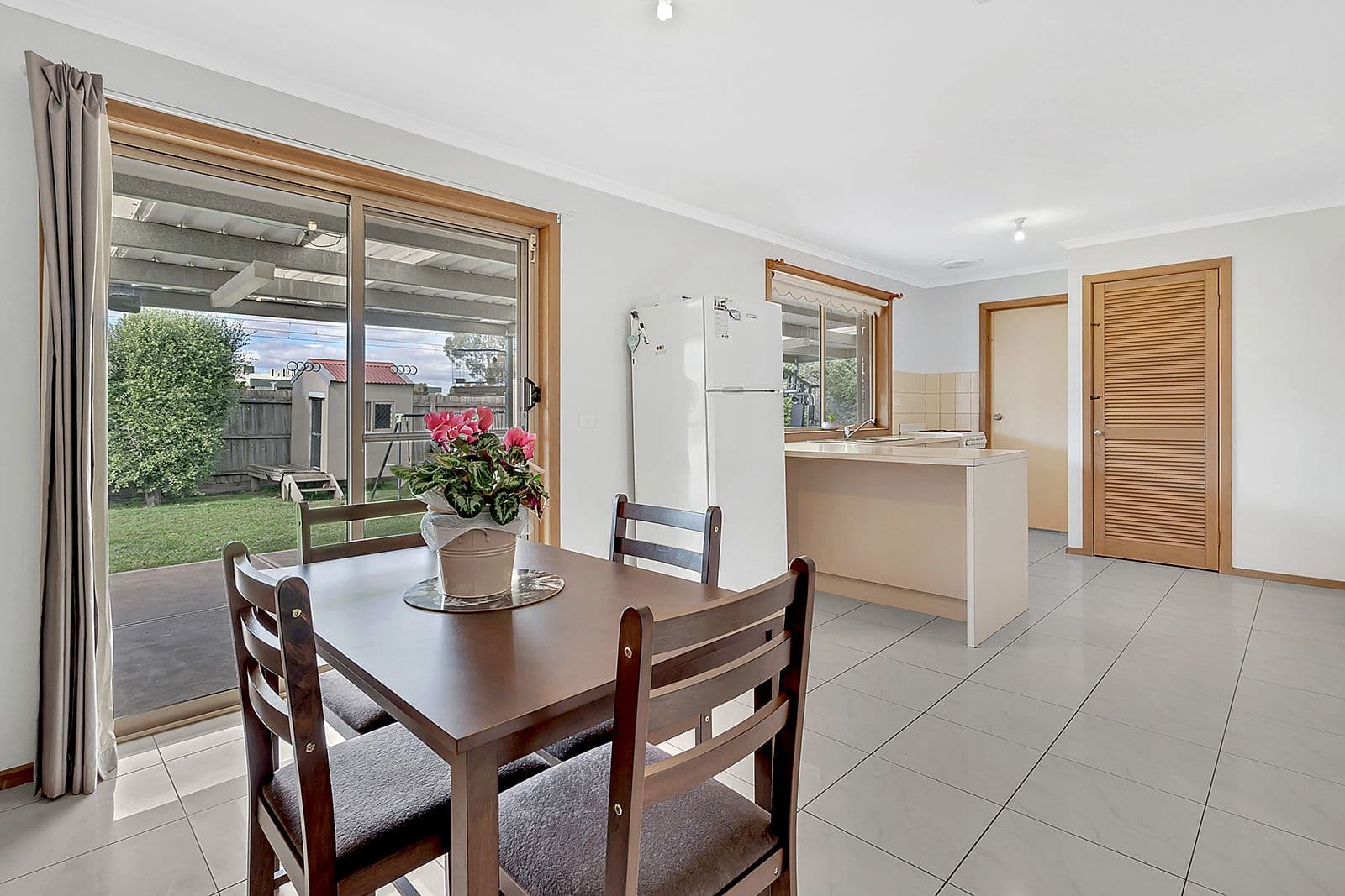 4 St Austell Court, Craigieburn VIC 3064, Craigieburn - Thumbnail 7