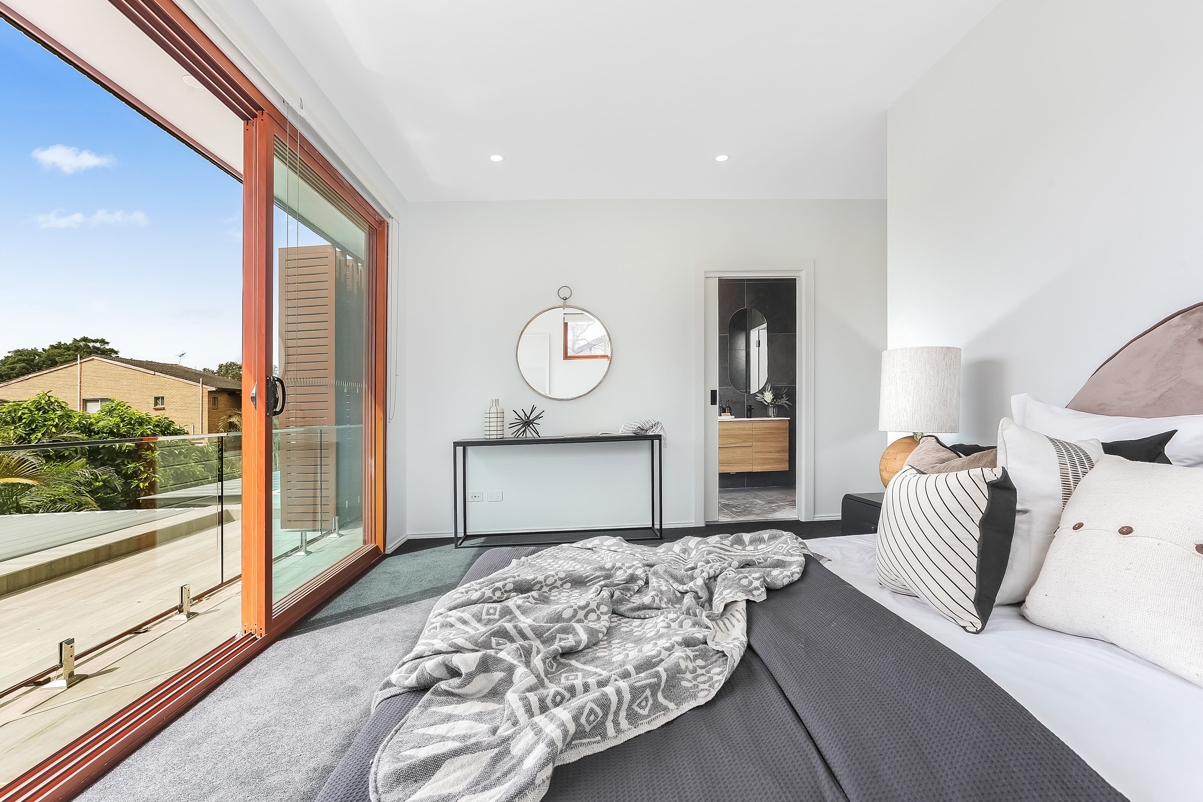13 Bonus Street, North Bondi NSW 2026, North Bondi - Thumbnail 3