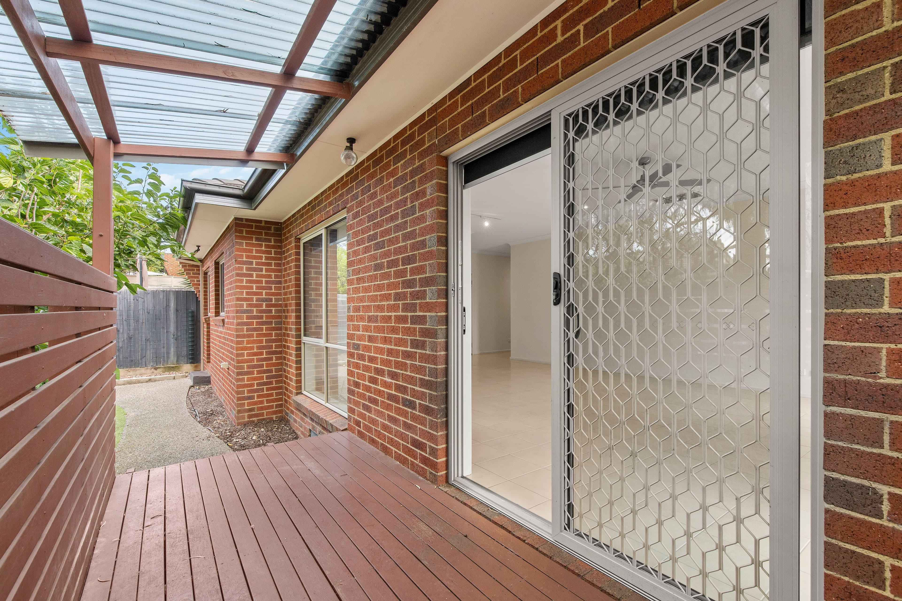 101 Martins Lane, Viewbank VIC 3084, Viewbank - Thumbnail 7