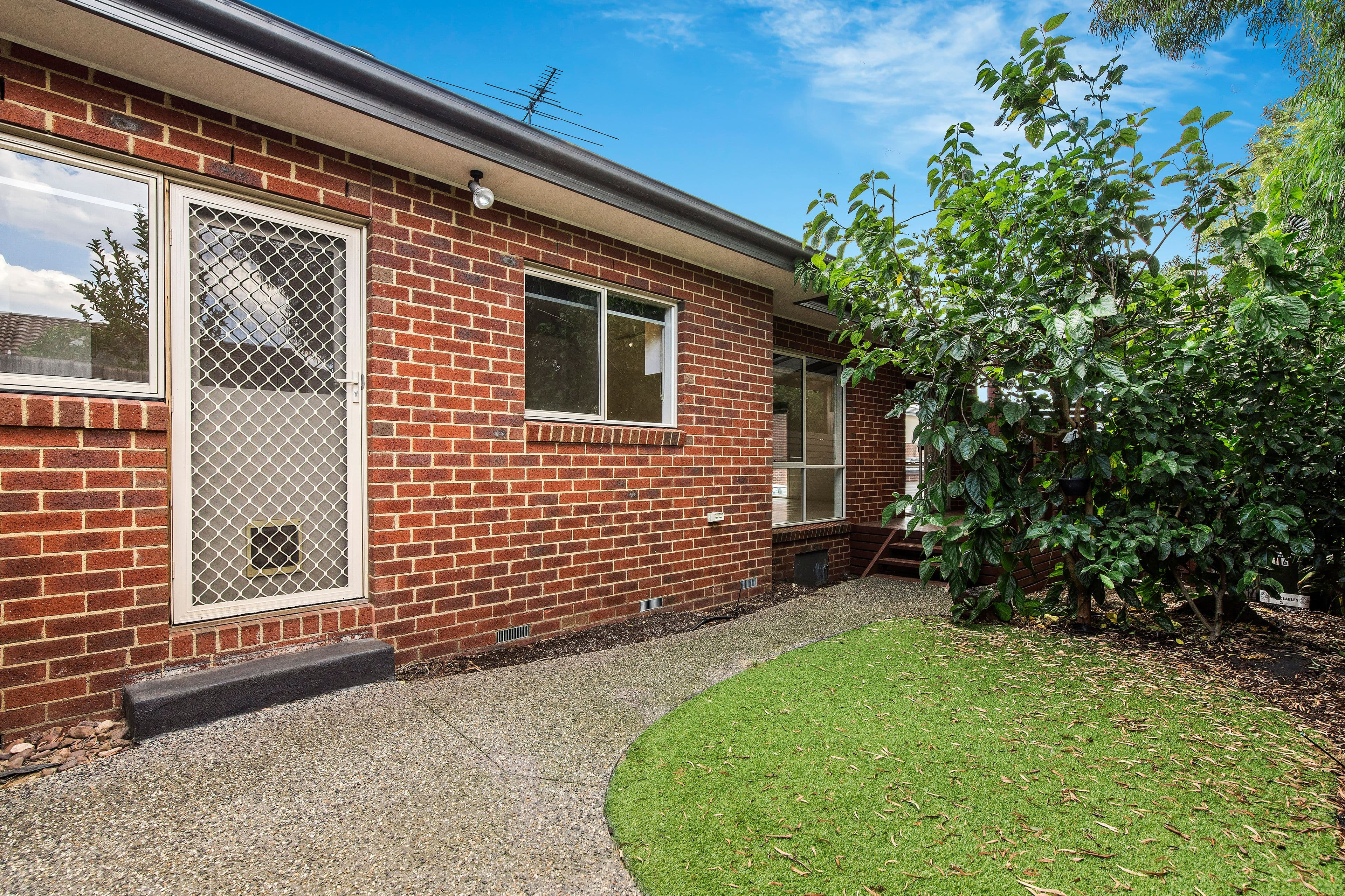 101 Martins Lane, Viewbank VIC 3084, Viewbank - Thumbnail 8