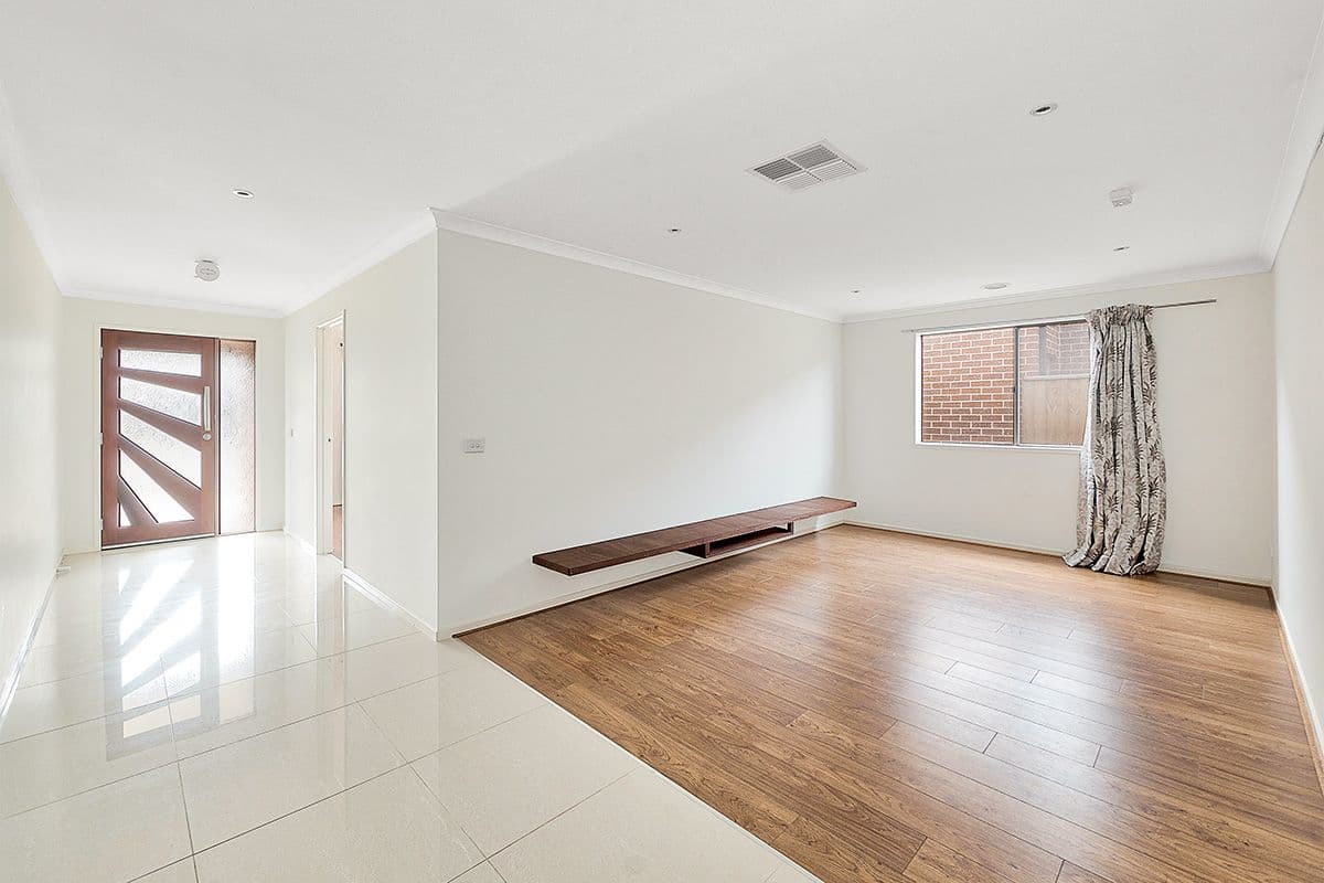 73 Quarters Boulevard, Cranbourne West VIC 3977, Cranbourne West - Thumbnail 2