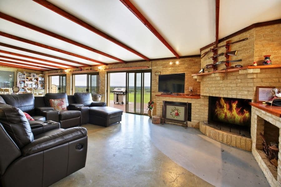 129 Woncor Avenue, Nowra Hill - Thumbnail 4
