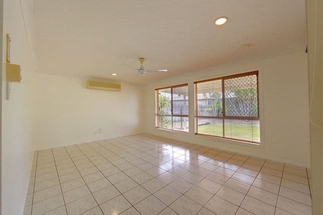 12 Raintree Way, KIRWAN QLD 4817, Kirwan - Thumbnail 8