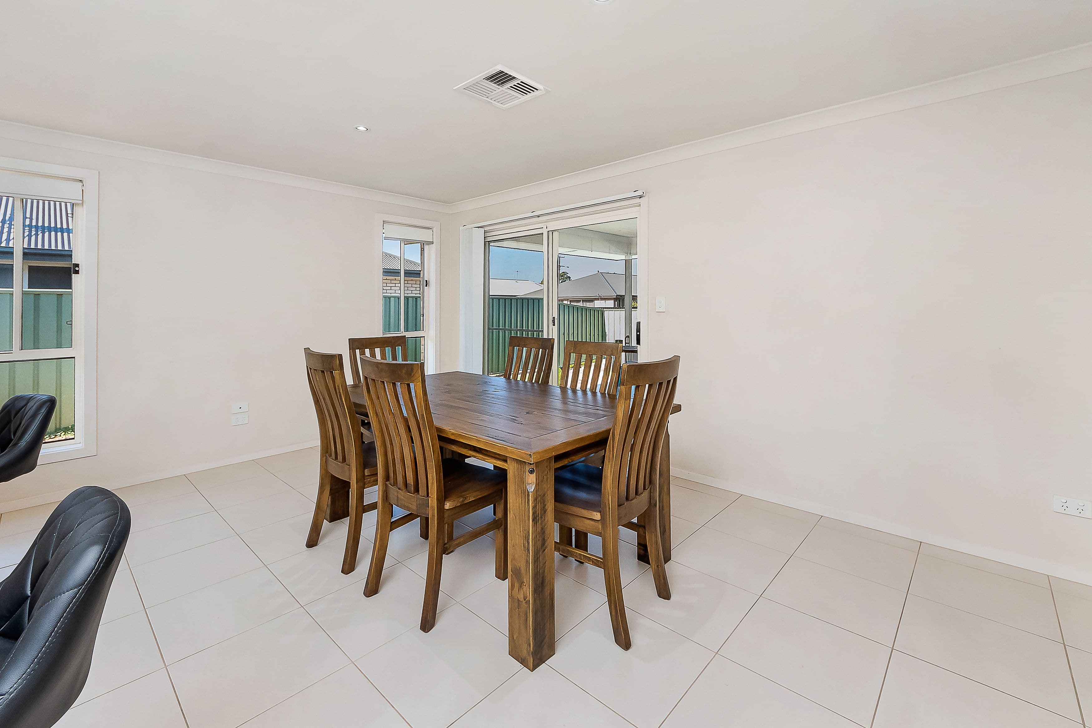 10 Pfitzner Close, Murray Bridge SA 5253, Murray Bridge - Thumbnail 4