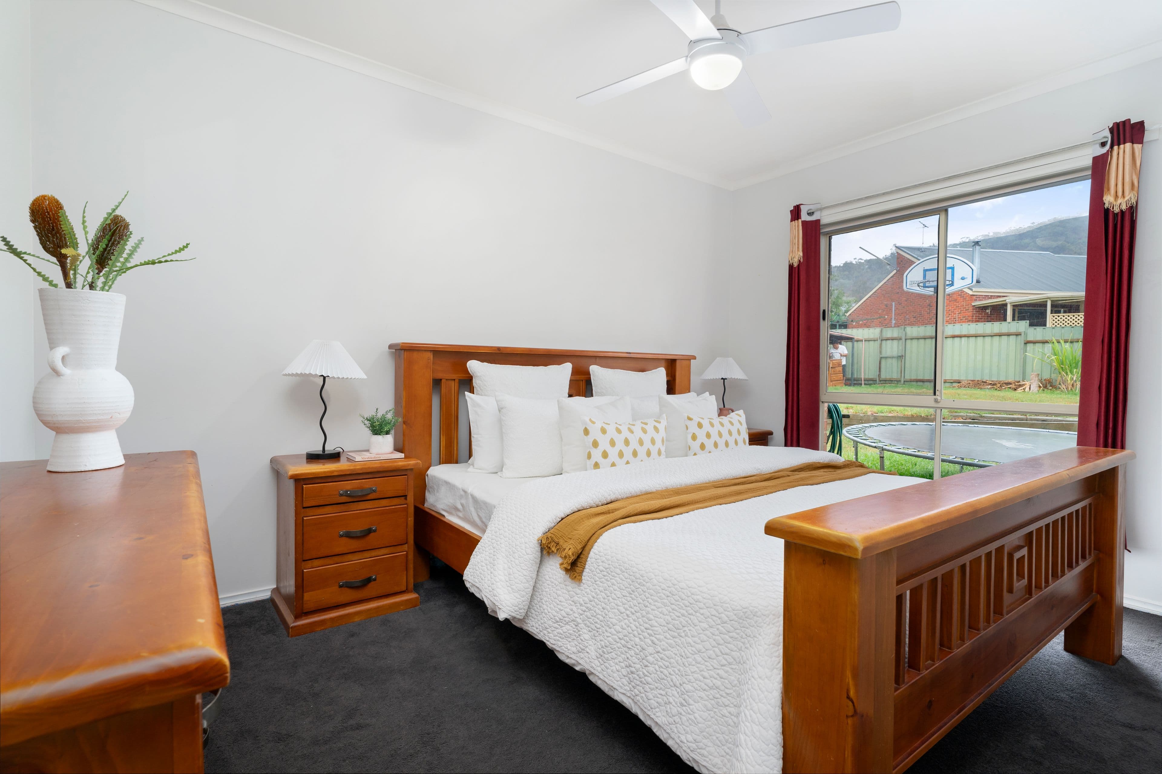 6 Dimbanna Court, Springdale Heights NSW 2641, Springdale Heights - Thumbnail 2