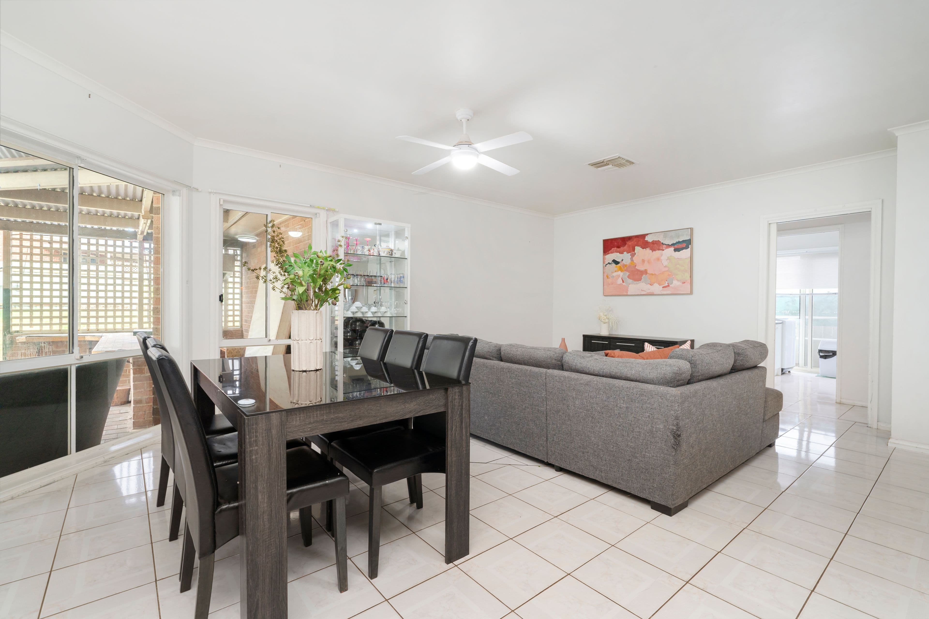 6 Dimbanna Court, Springdale Heights NSW 2641, Springdale Heights - Thumbnail 4