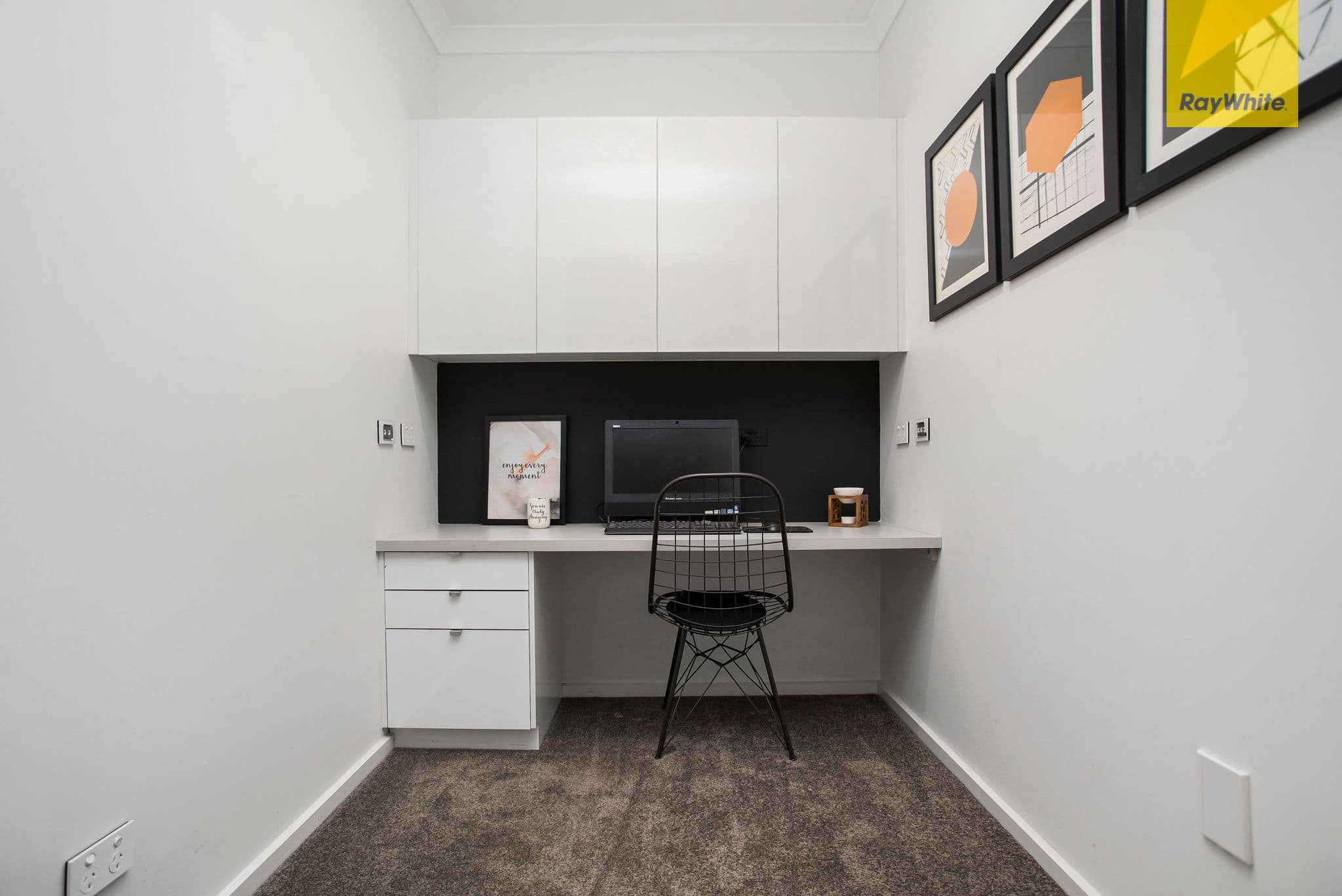 21 Balerno Way, Taylors Hill VIC 3037, Taylors Hill - Thumbnail 3