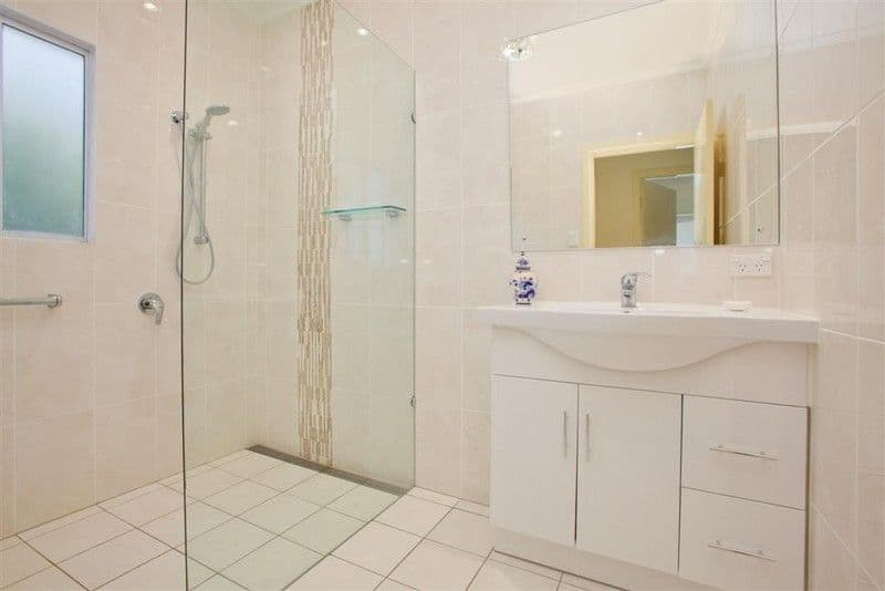 98 Lawn Street, HOLLAND PARK QLD 4121, Holland Park - Thumbnail 8