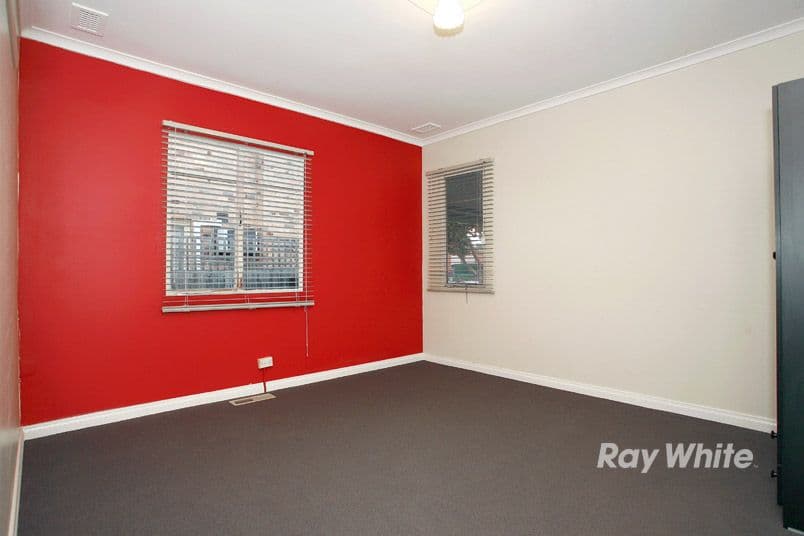 30 Chifley Crescent, DANDENONG NORTH VIC 3175, Dandenong North - Thumbnail 7