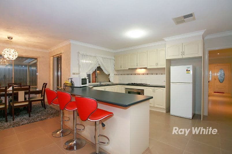 11 Hal Porter Terrace, LYNBROOK VIC 3975, Lynbrook - Thumbnail 5