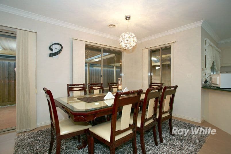 11 Hal Porter Terrace, LYNBROOK VIC 3975, Lynbrook - Thumbnail 7