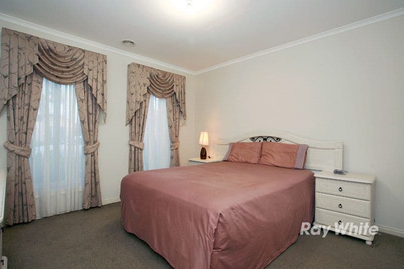 11 Hal Porter Terrace, LYNBROOK VIC 3975, Lynbrook - Thumbnail 8