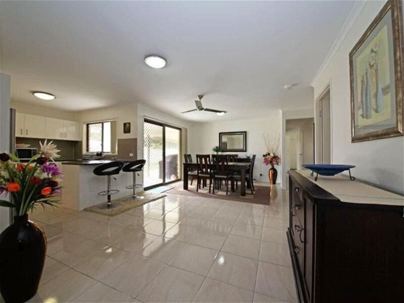16 Hopkins Chase CABOOLTURE, QLD, 16 Hopkins Chase Caboolture - Thumbnail 4