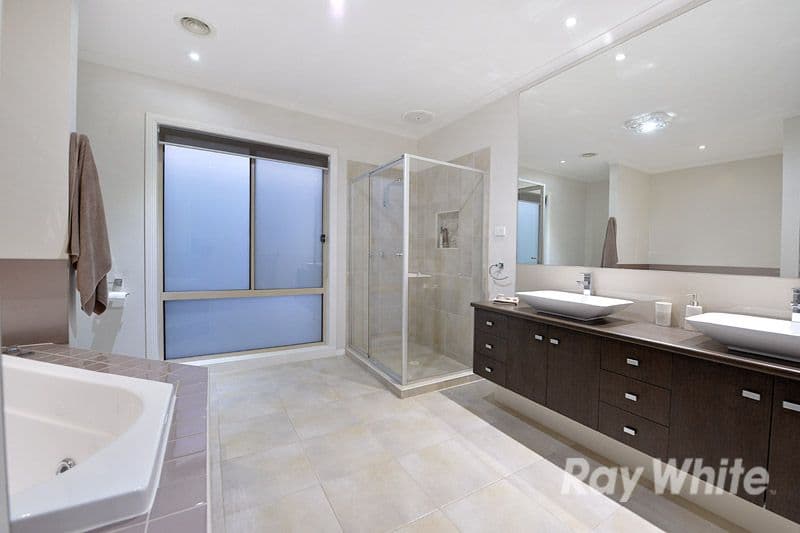 99 Victoria Knox Avenue, Rowville VIC 3178, Rowville - Thumbnail 8