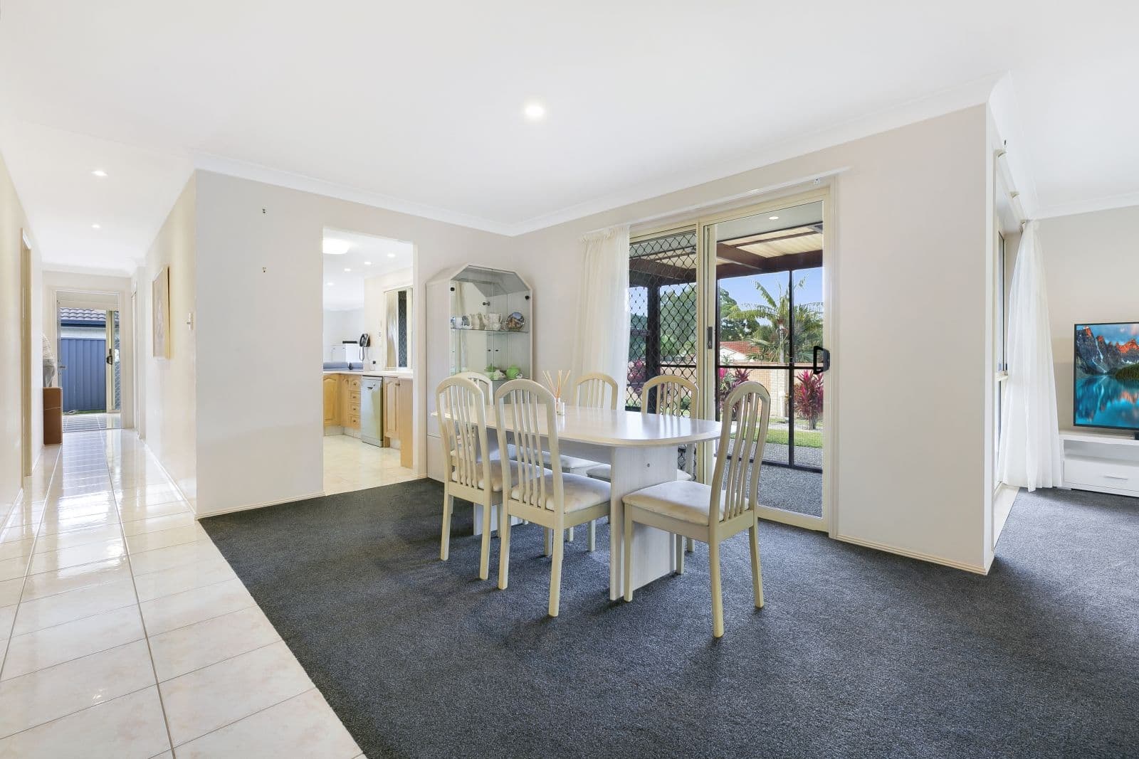 140 Wallandra Road, Tallai QLD 4213, Tallai - Thumbnail 6