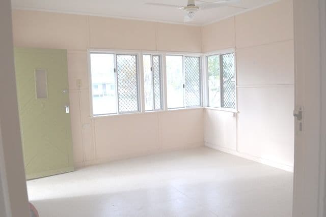 6 Rose Street, Blackall QLD 4472, Blackall - Thumbnail 4