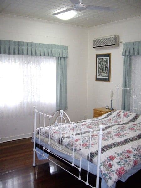 90 Dartmouth Street, COOPERS PLAINS QLD 4108, Coopers Plains - Thumbnail 4