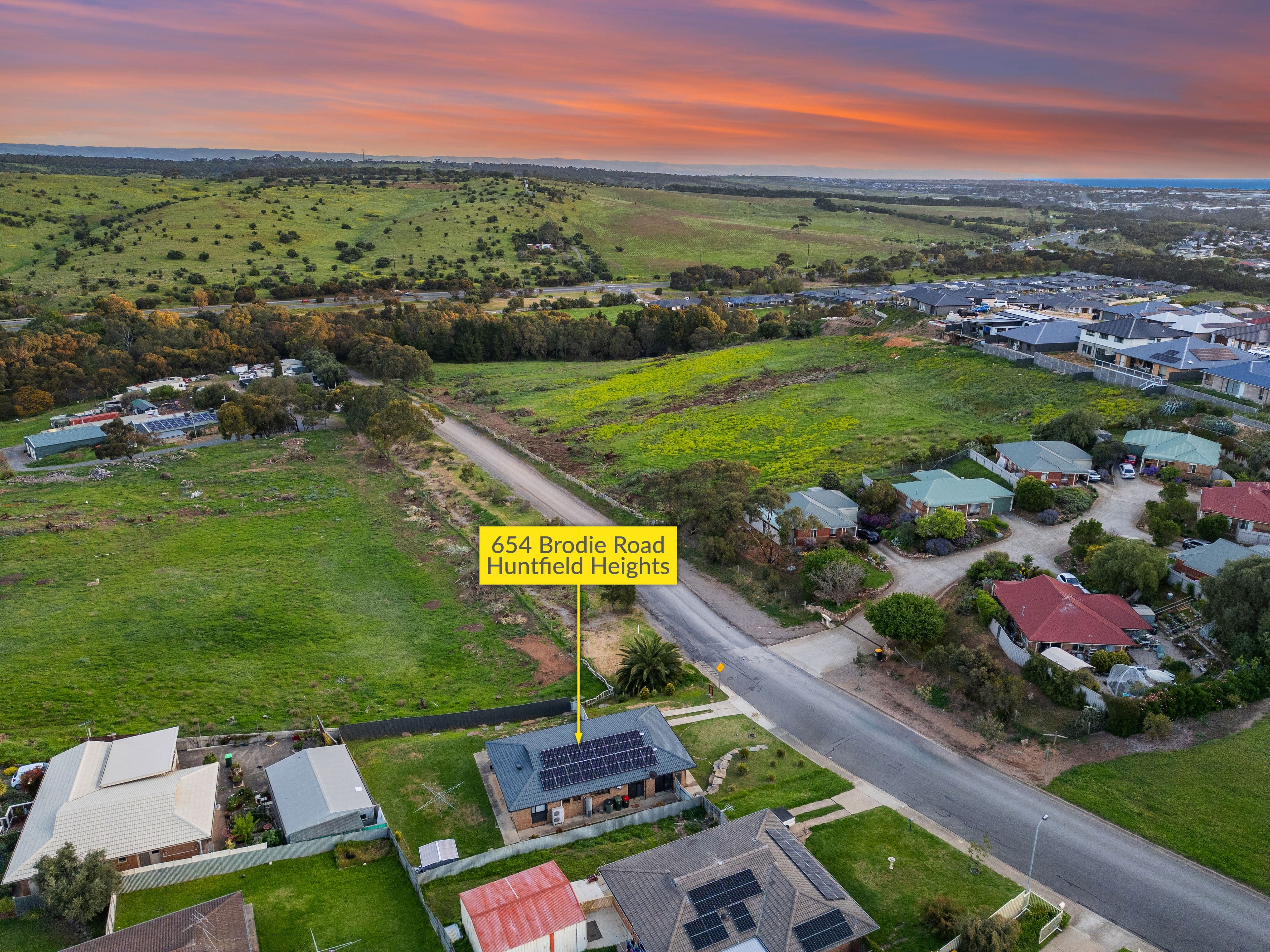 654 Brodie Road, Huntfield Heights SA 5163, Huntfield Heights - Thumbnail 3