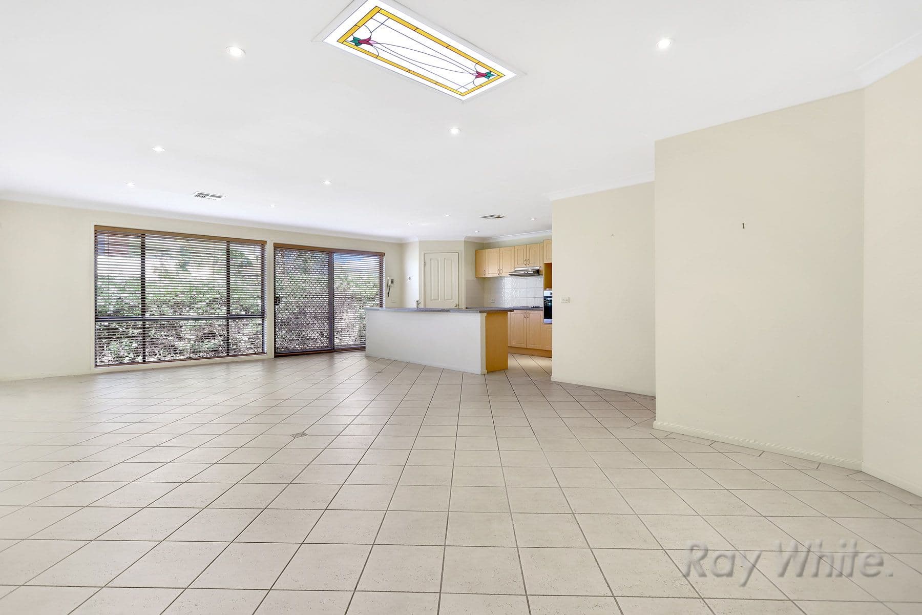 15 Navajo Close, Stanhope Gardens NSW 2768, Stanhope Gardens - Thumbnail 4