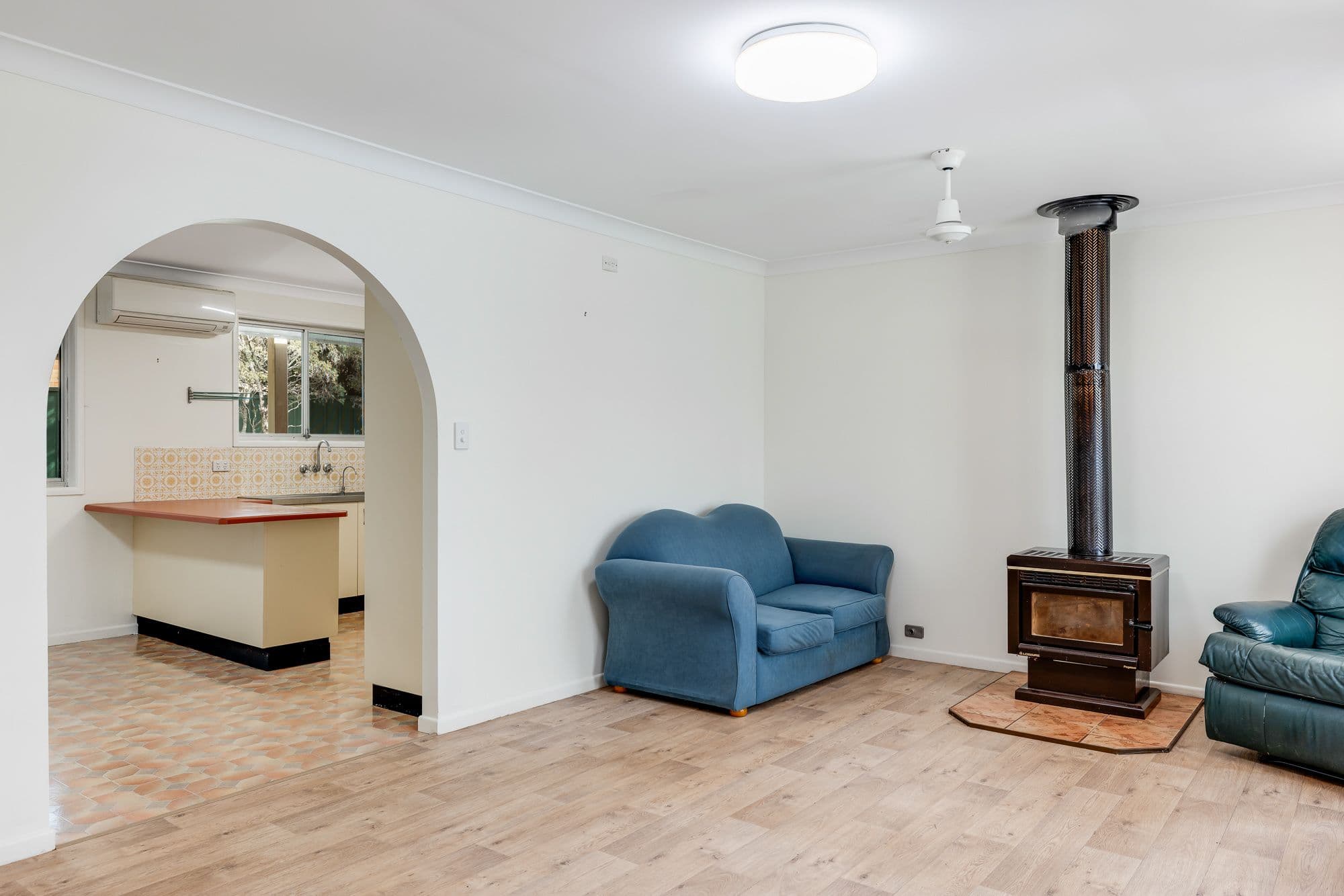 52 Stuart Street, Mount Lofty QLD 4350, Mount Lofty - Thumbnail 3
