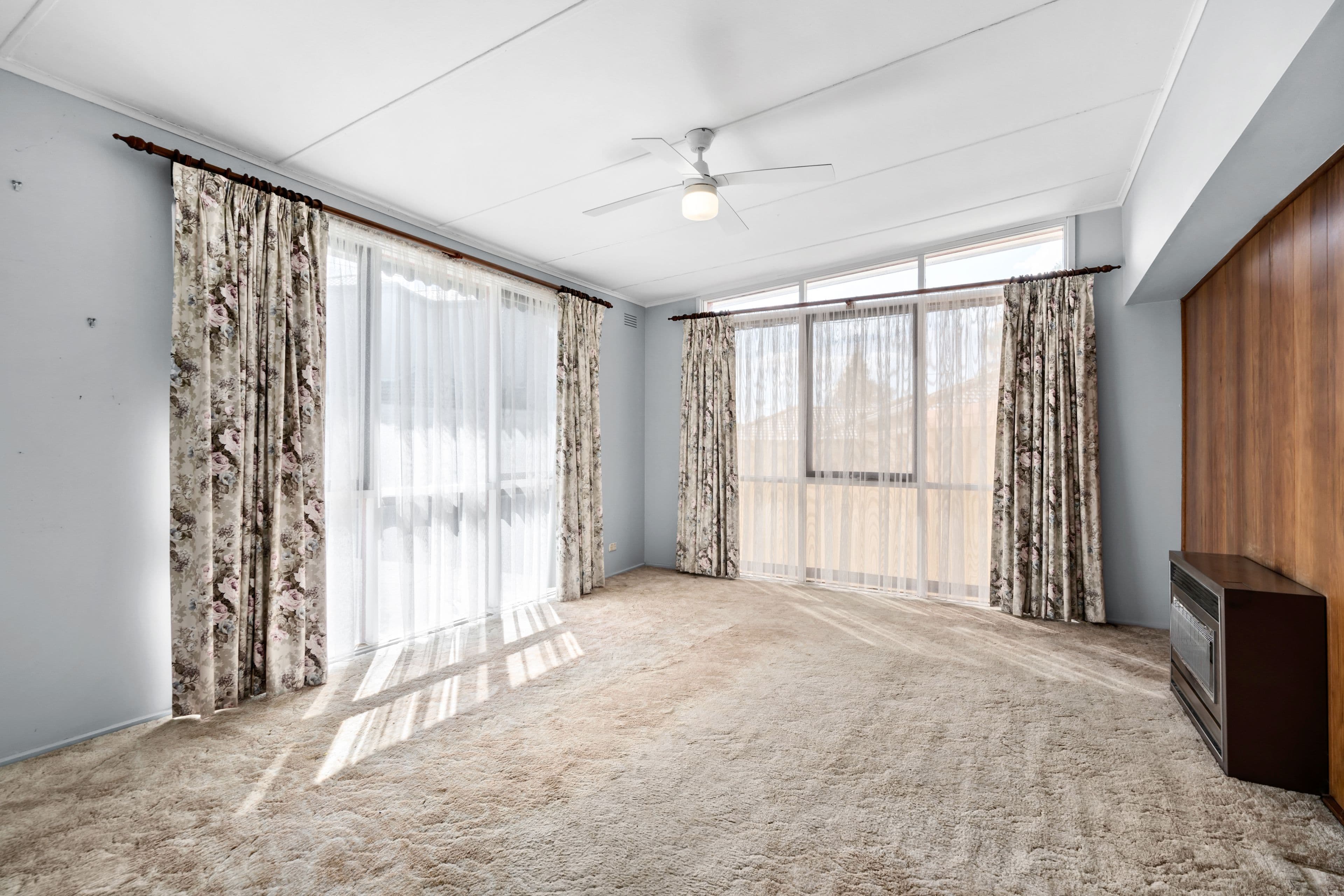 6 Henty Court, Sunbury VIC 3429, Sunbury - Thumbnail 2