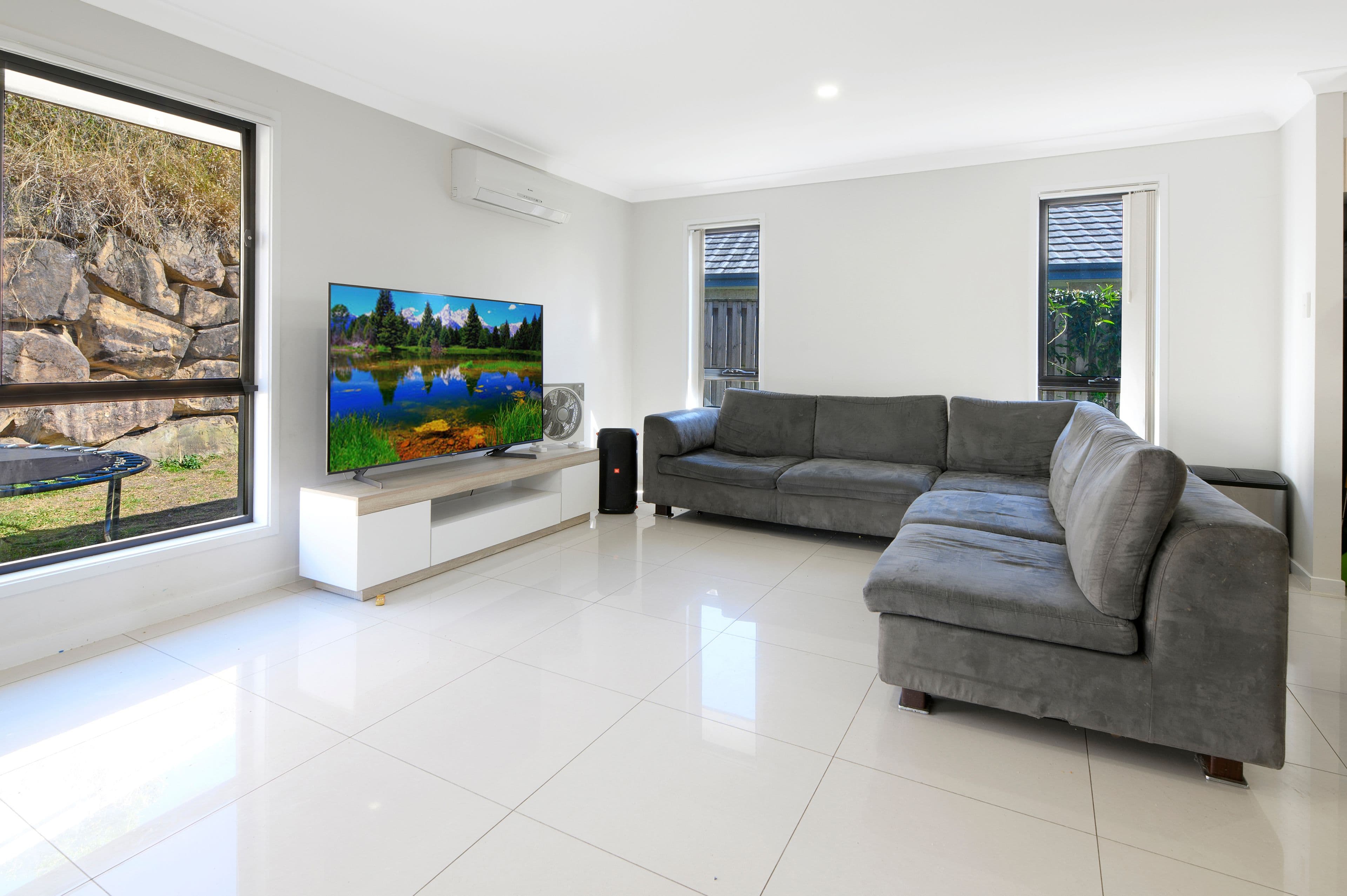 5 Voyager Terrace, Pimpama QLD 4209, Pimpama - Thumbnail 2