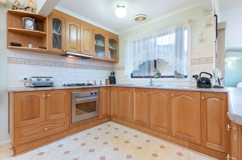 9 Ridgeway Parade, Sunshine West VIC 3020, Sunshine West - Thumbnail 2