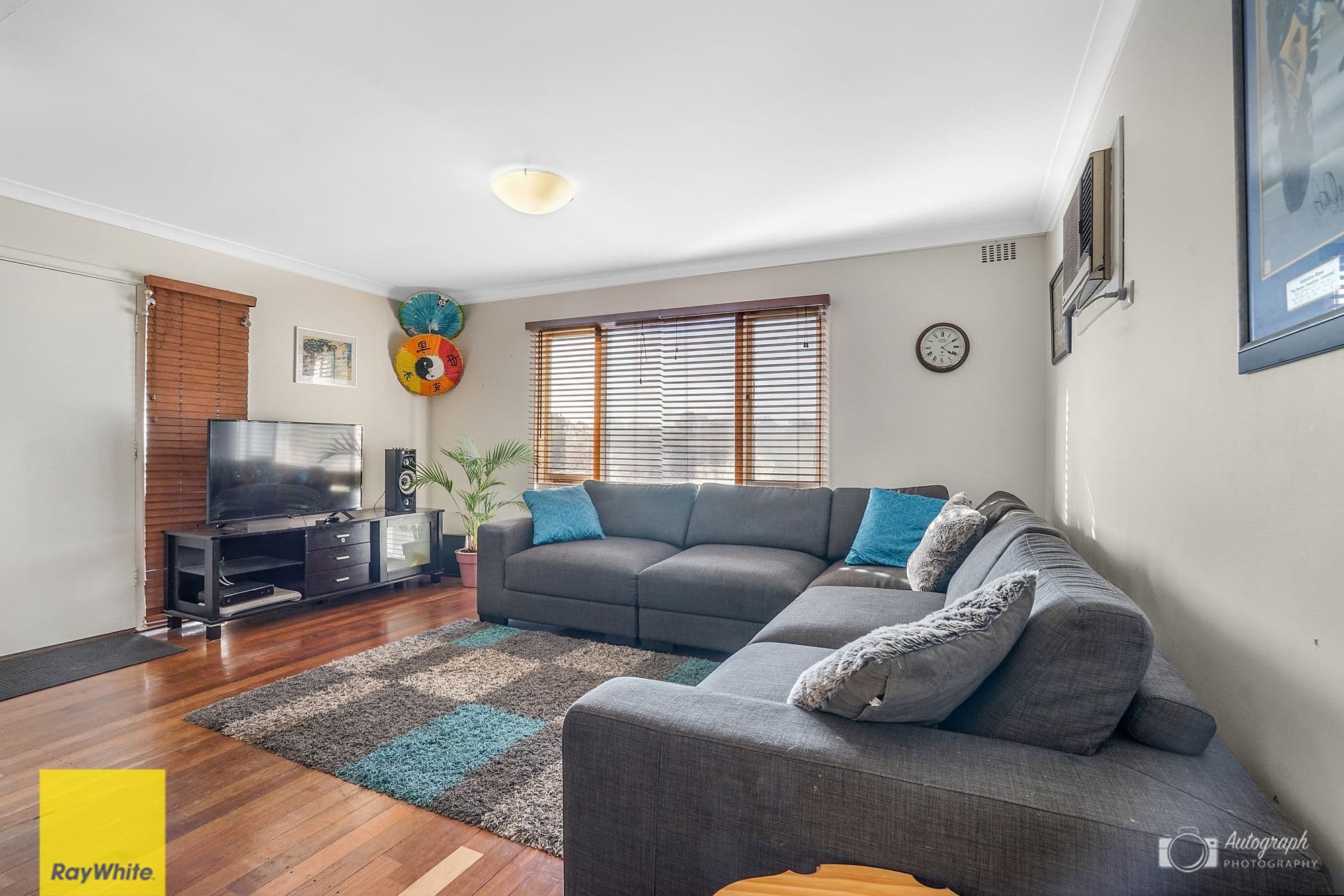 32 Harford Way, Girrawheen WA 6064, Girrawheen - Thumbnail 3