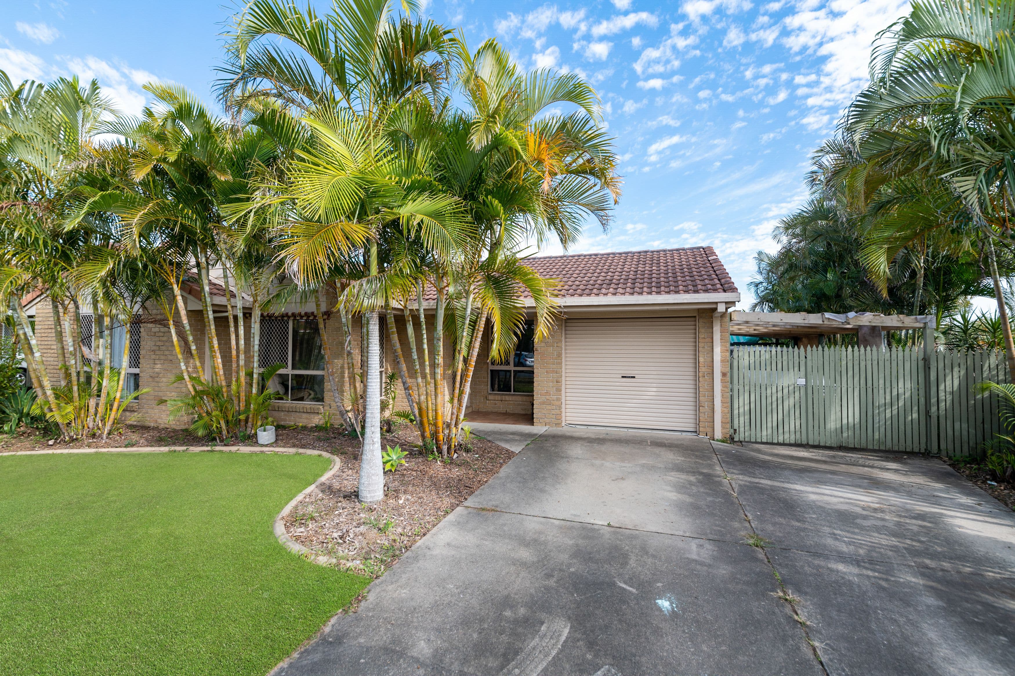 8 Rochelle Place, Deception Bay QLD 4508, Deception Bay - Image 1