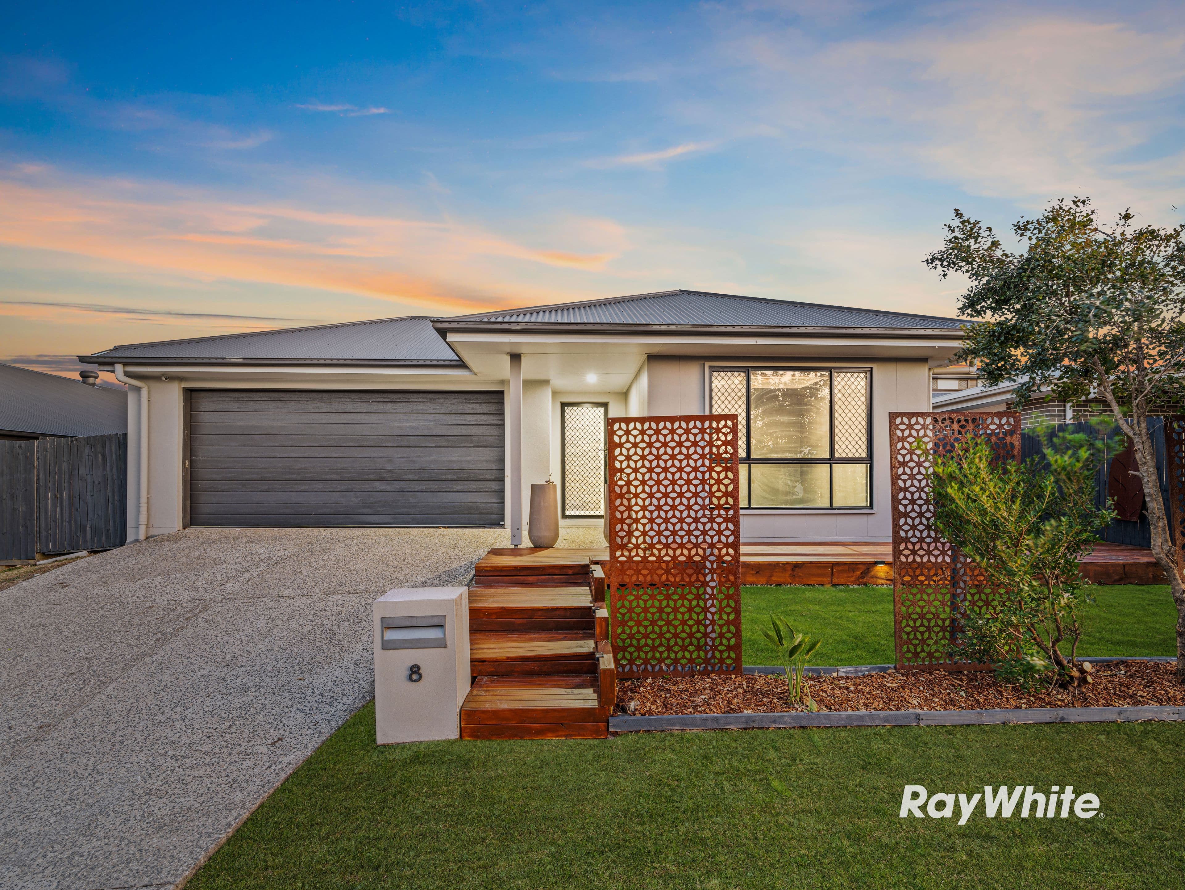 8 Mount Huntley Street, Park Ridge QLD 4125, Park Ridge - Image 1