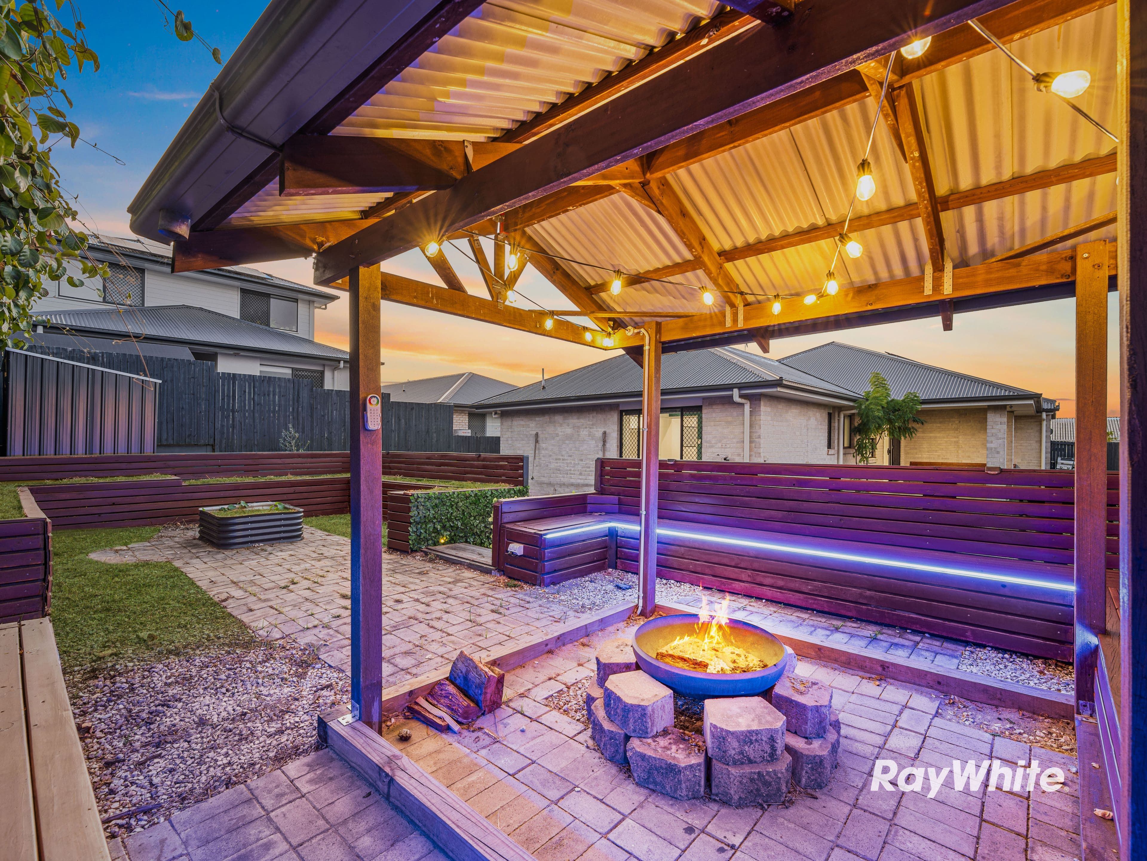 8 Mount Huntley Street, Park Ridge QLD 4125, Park Ridge - Thumbnail 4