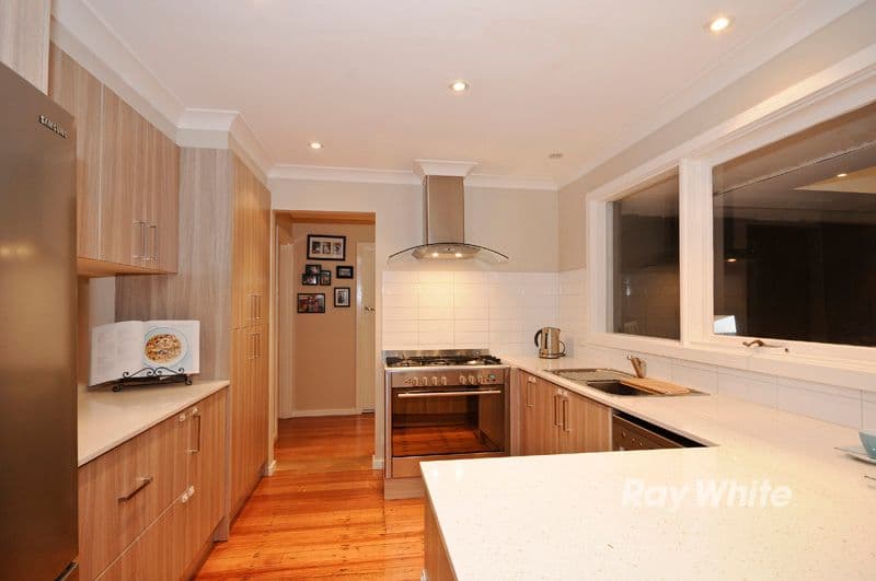 31 Susan Street, BAYSWATER VIC 3153, Bayswater - Thumbnail 8